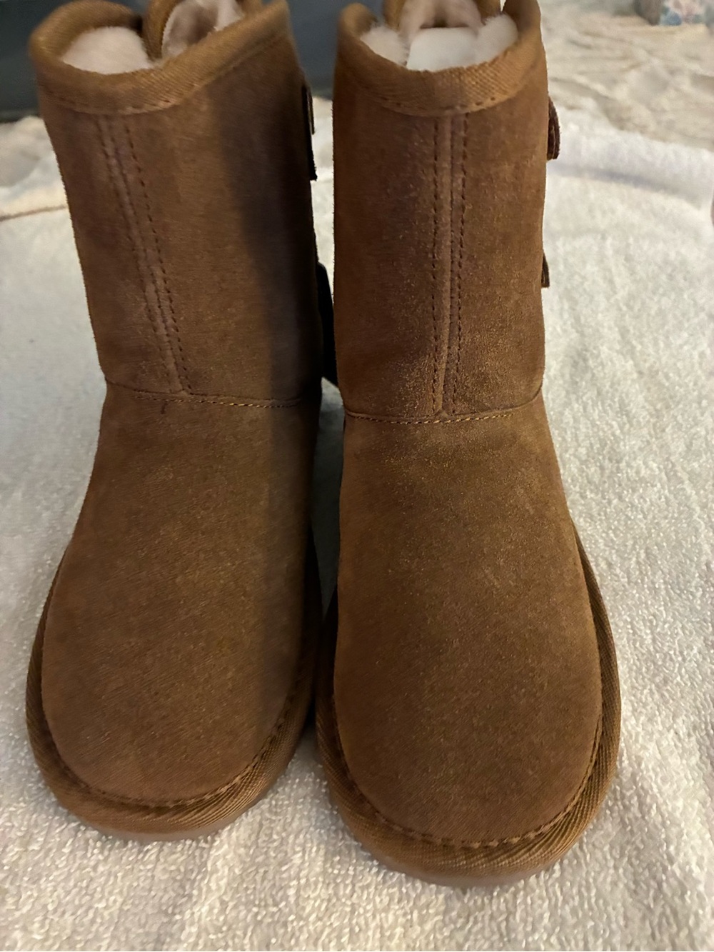 NWT EMU Australia Kids sheepskin Chestnut Brown Suede Shearling Ankle Boots